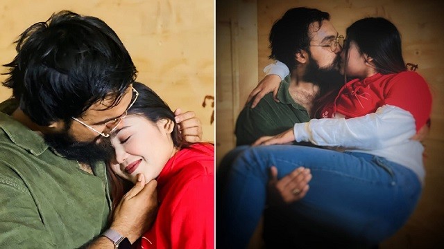 নোবেলের বাহুবন্ধনে নারী, আবারও ভাইরাল হলো ছবি