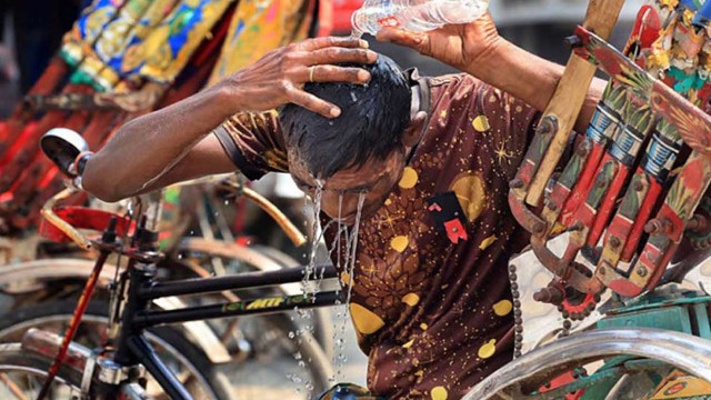 সি‌লে‌টে হিটস্ট্রোকে রিকশাচালকের মৃত্যু