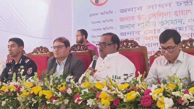 দেশের গরিবরা এখন তিনবেলা ভাত খায় , আটা খায় ধনীরা: খাদ্যমন্ত্রী