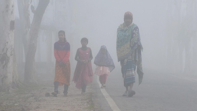 শীতে কাঁপছে কুড়িগ্রাম