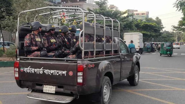 নাশকতা ঠেকাতে দেশে ১৪৮ প্লাটুন বিজিবি মোতায়েন