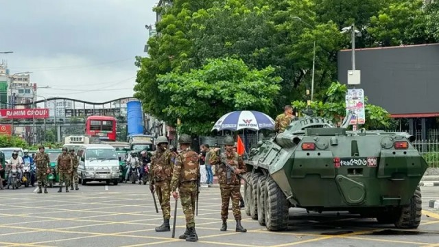 আজ কোথায় কতক্ষণ কারফিউ শিথিল