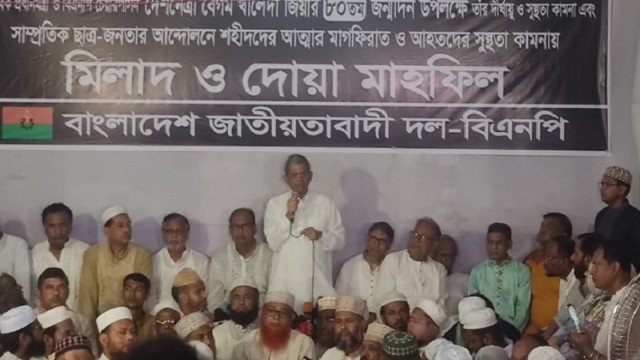 খালেদা জিয়াকে বিদেশে নেওয়া হবে: মির্জা ফখরুল